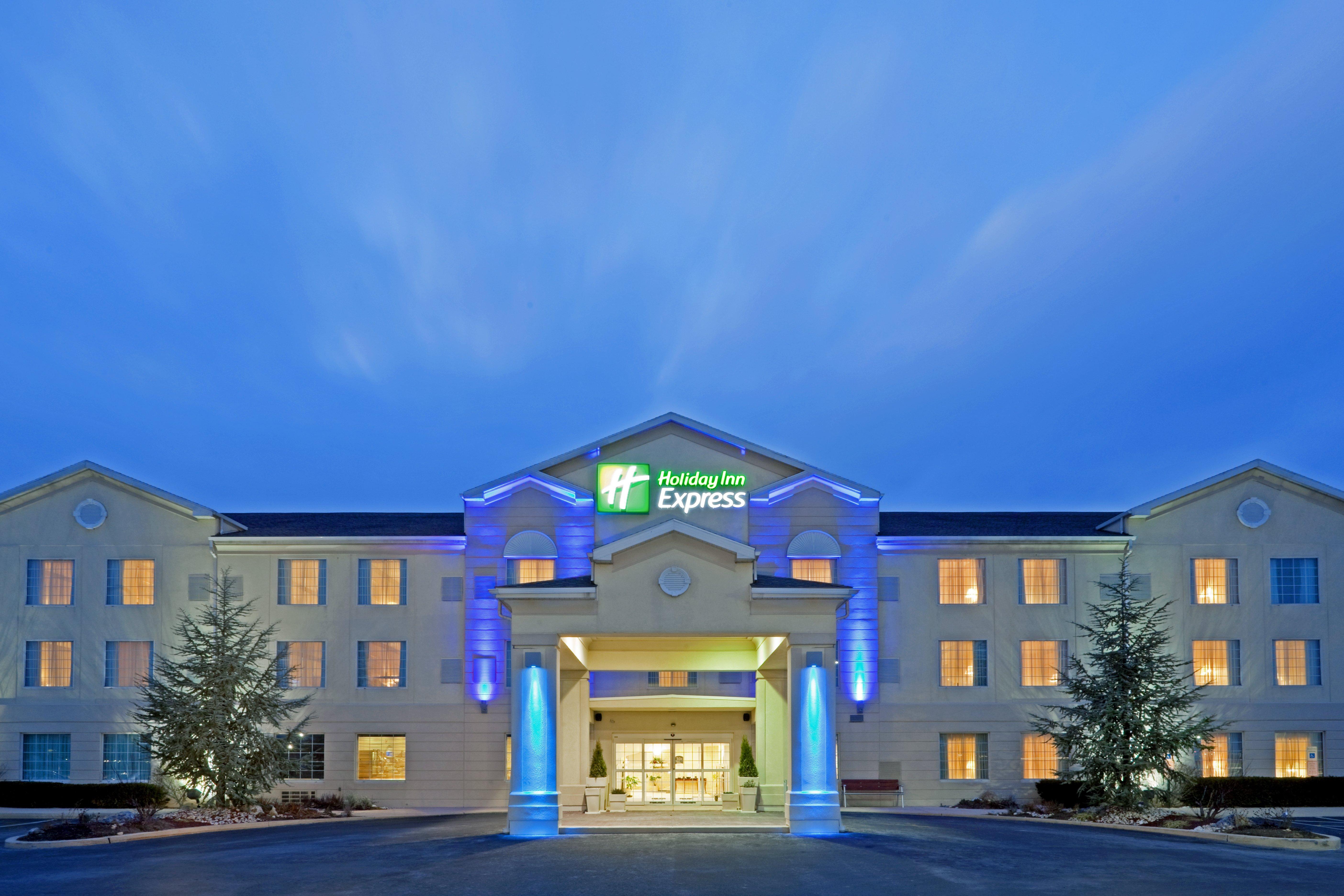 Holiday Inn Express Hotel & Suites Reading By Ihg Dış mekan fotoğraf