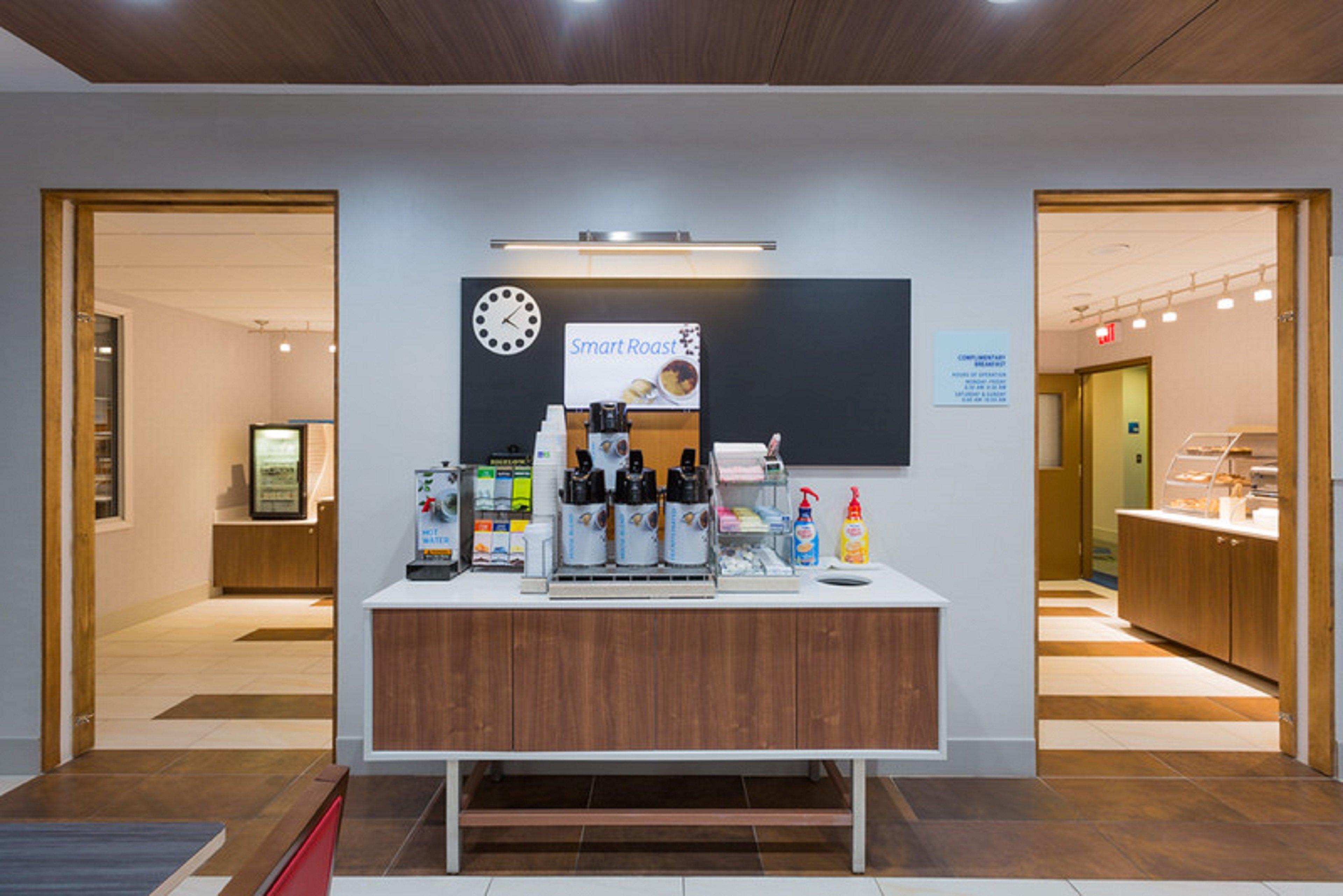 Holiday Inn Express Hotel & Suites Reading By Ihg Dış mekan fotoğraf