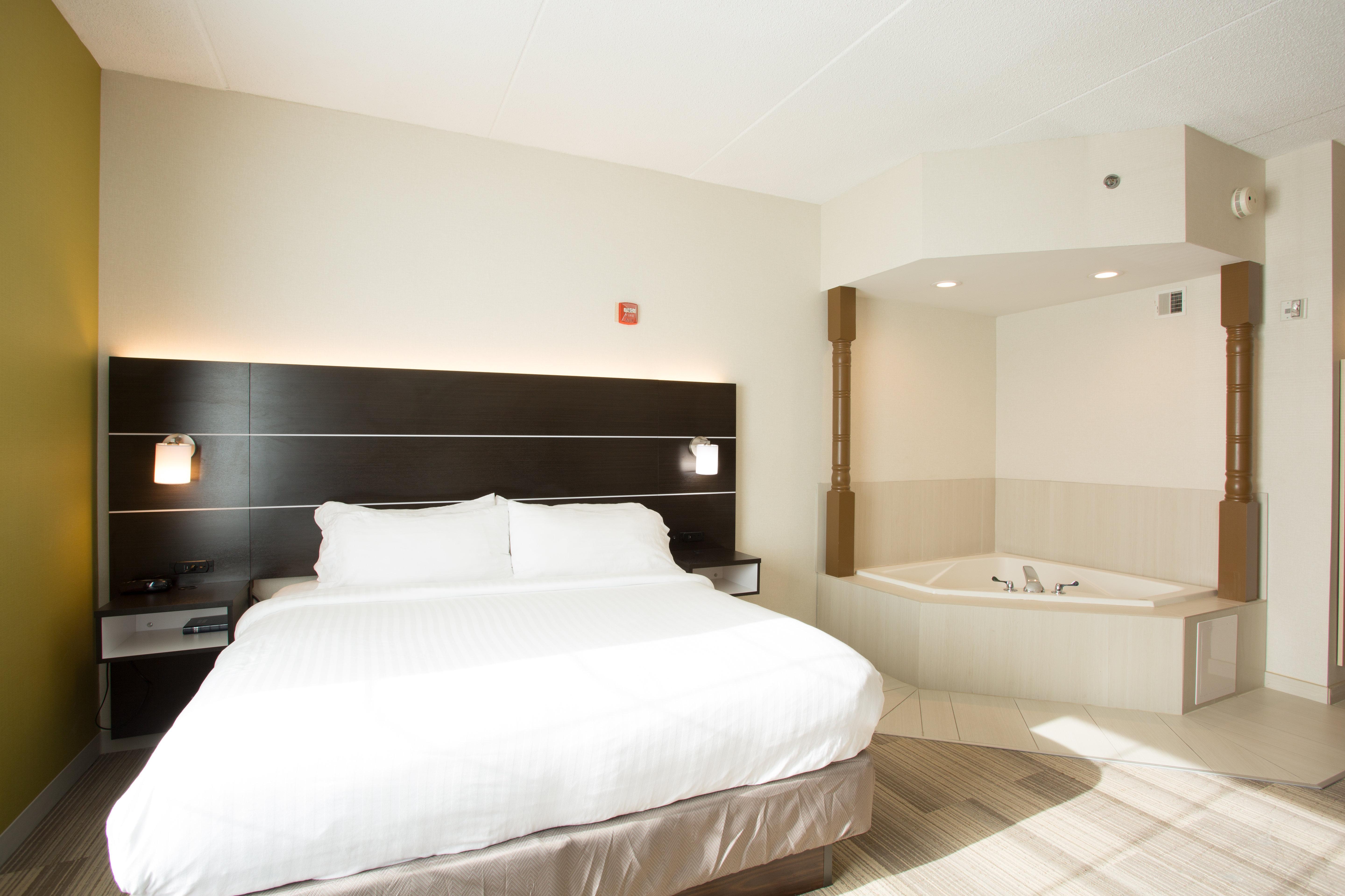 Holiday Inn Express Hotel & Suites Reading By Ihg Dış mekan fotoğraf