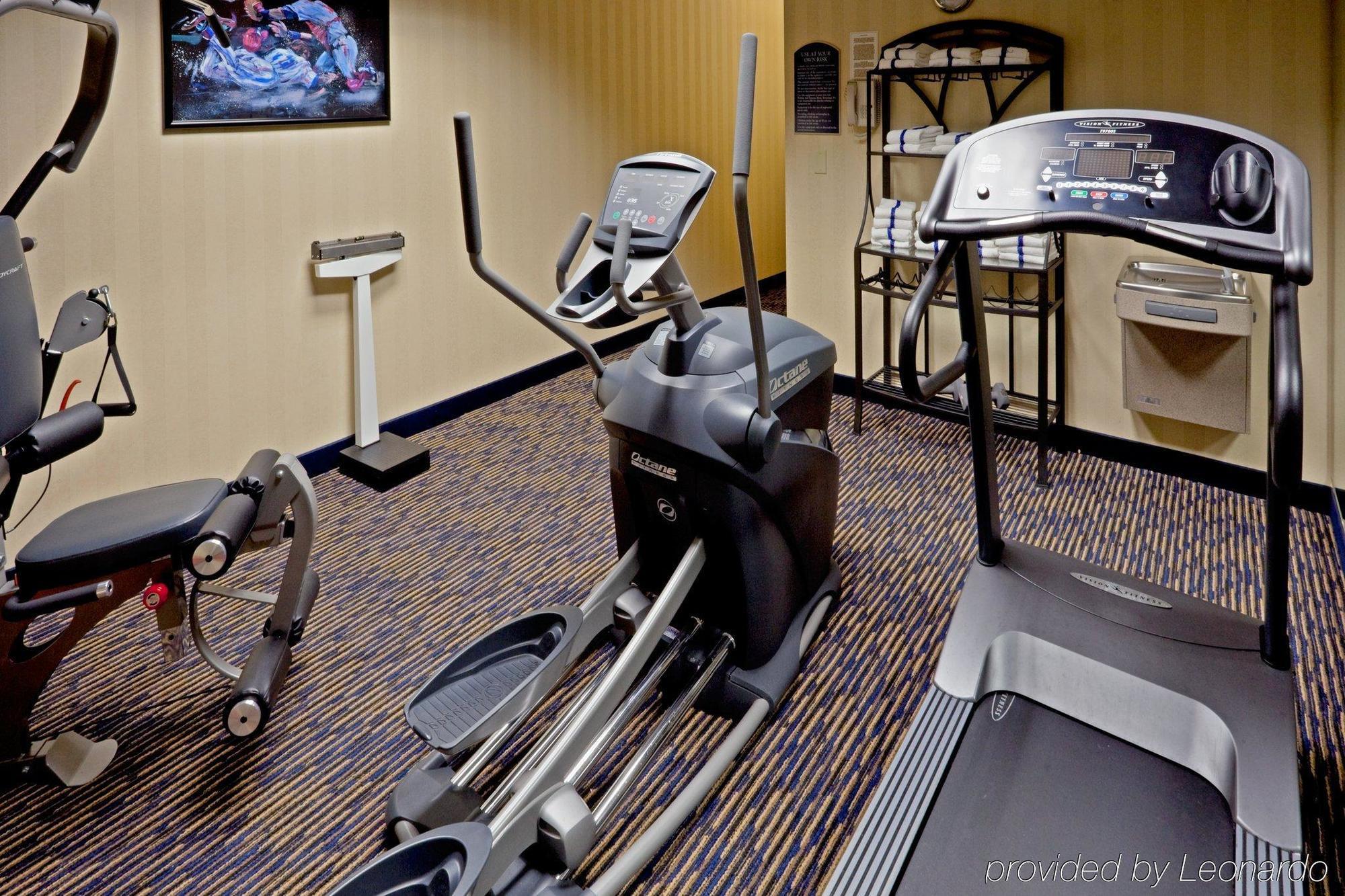 Holiday Inn Express Hotel & Suites Reading By Ihg Dış mekan fotoğraf