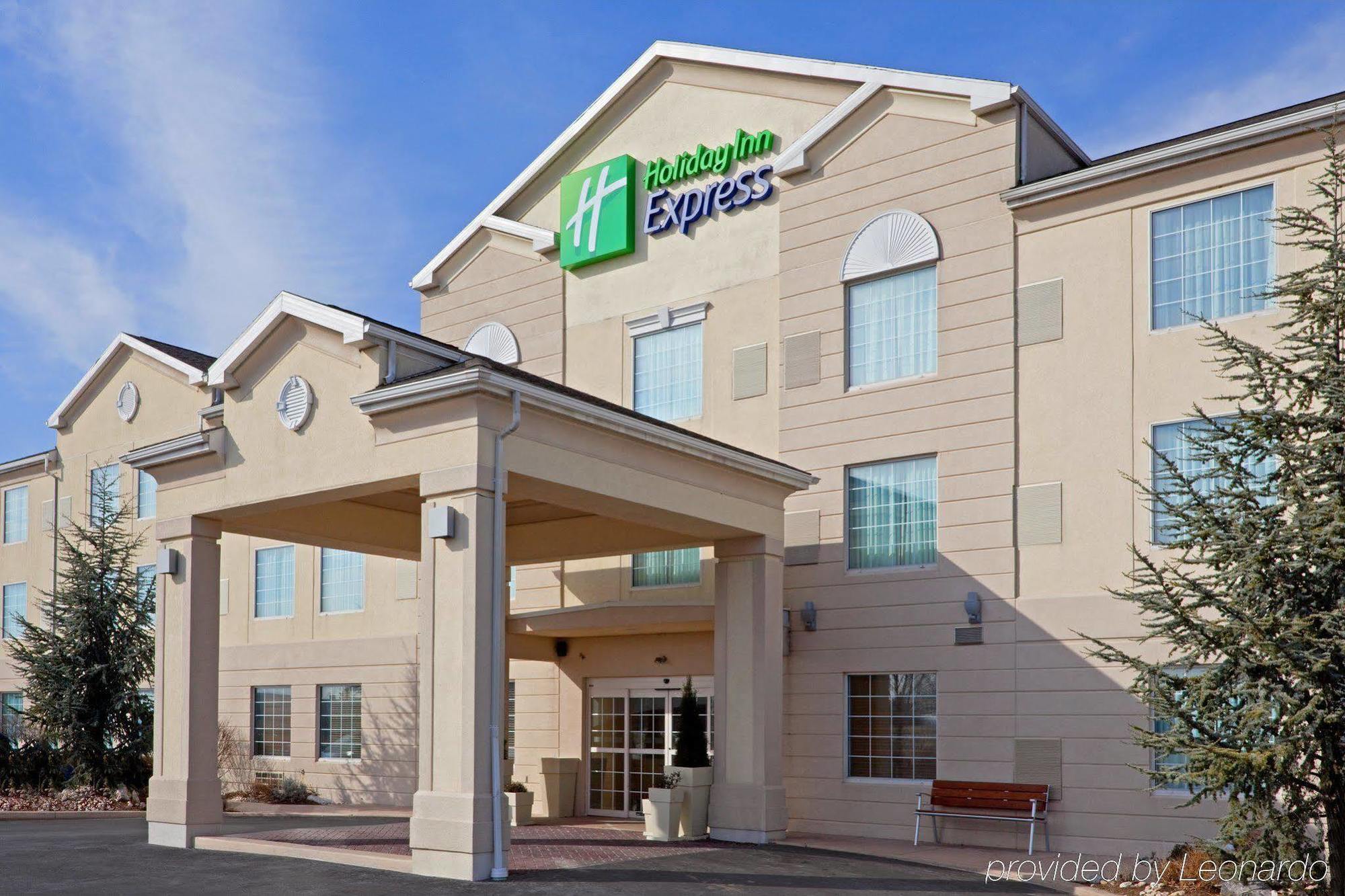 Holiday Inn Express Hotel & Suites Reading By Ihg Dış mekan fotoğraf